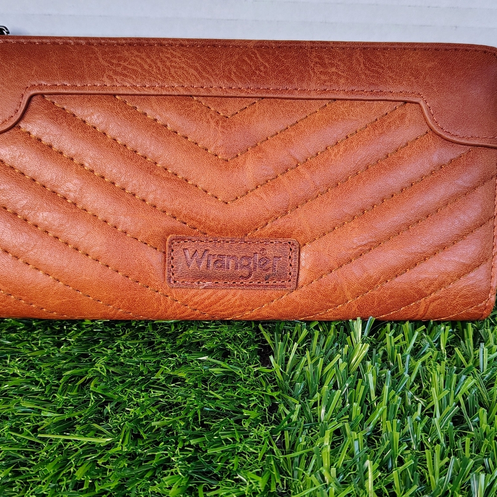 Stylish Wrangler Brown Leather Wallet